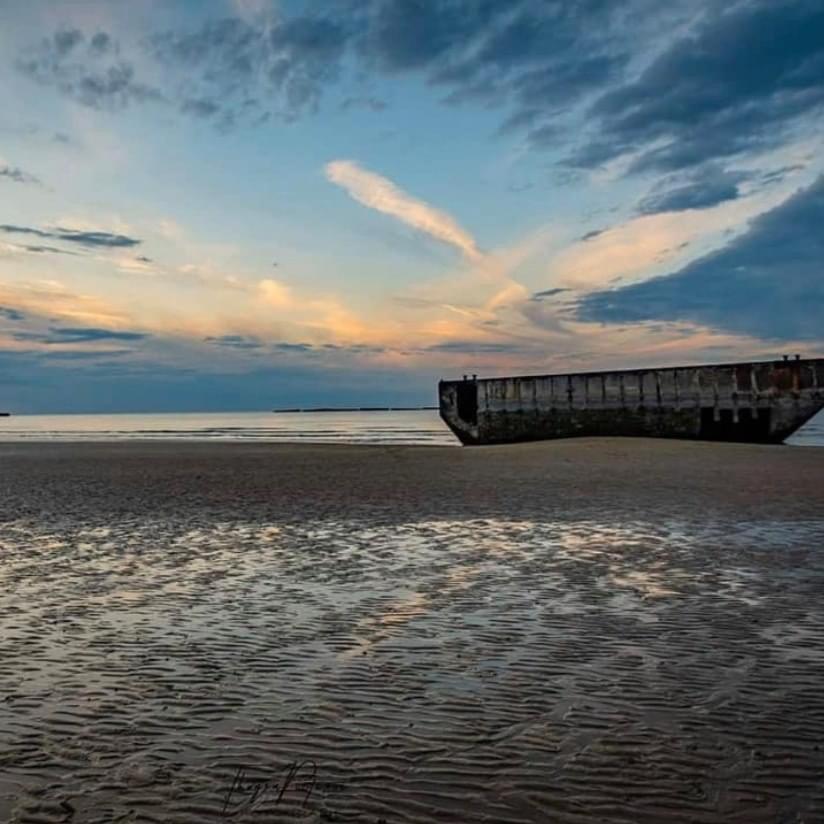 Maison Renovee En Pierres Sejour Spacieux Avec Jardin Et Terrasse Amenagee Pres Omaha Beach & Bayeux A 5Mn De La Mer Tous Commerces Commes Экстерьер фото